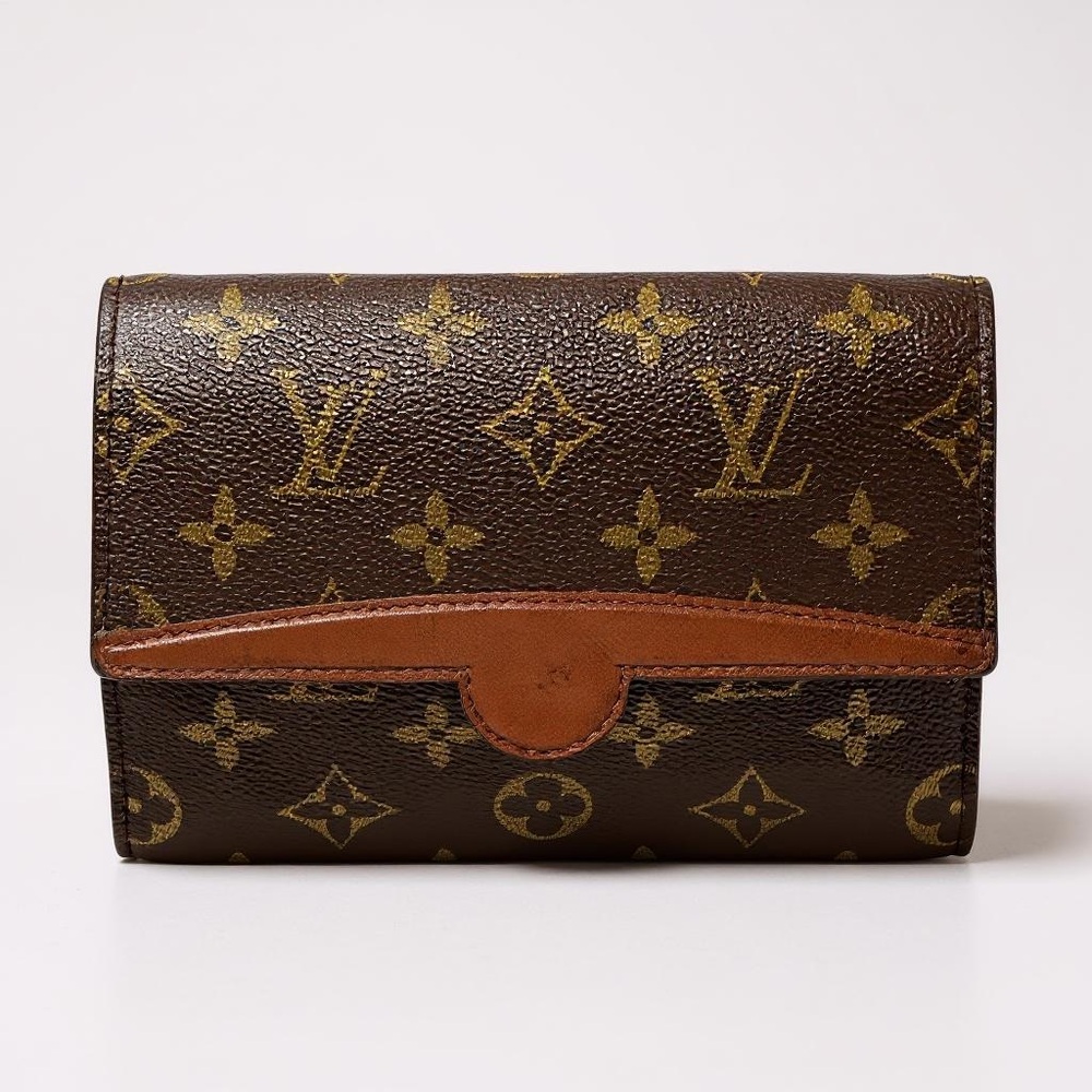 Louis Vuitton Pochette Monogram